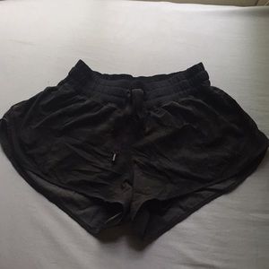 lulu lemon athletica Hotty Hot Shorts